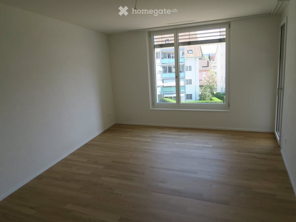 Moderne 3.5-Zimmer-Wohnung mit Balkon an zentraler Lage 6