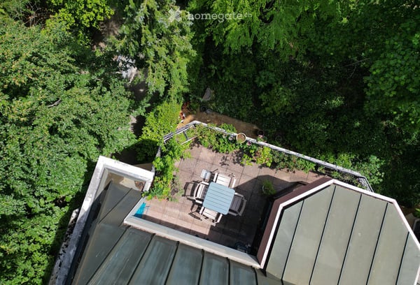 Attraktive 6-Zimmer-Dachwohnung-Maisonettewohnung mit Balkon im Gellert 18