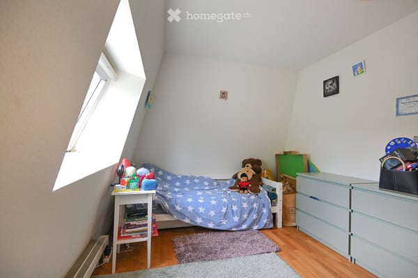 Attraktive 6-Zimmer-Dachwohnung-Maisonettewohnung mit Balkon im Gellert 13