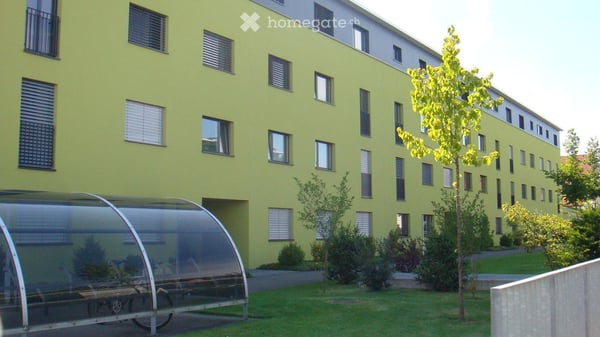 Charmante 4.5-Zimmer-Dachwohnung in Unterentfelden