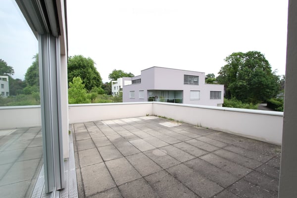 Moderne 3.5-Zimmer-Wohnung mit Dachterrasse in Parkanlage (Winterthur) 9