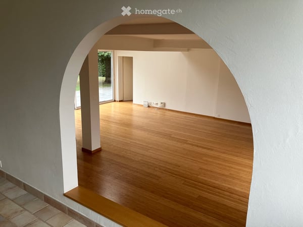 Magnifique villa individuelle de 7 pièces avec piscine 6