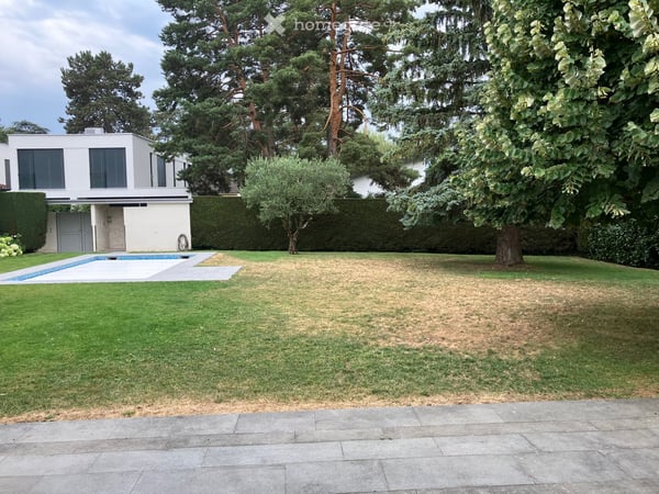 Magnifique villa individuelle de 7 pièces avec piscine 3