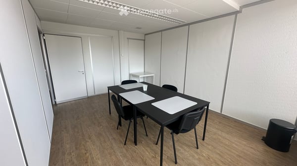 2 Büroräume im Kreis 6 Oberstrass zu vermieten 1