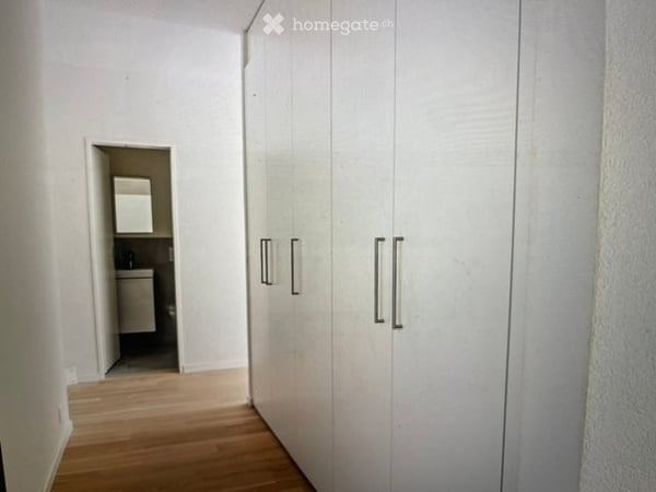 Charming 1.5-Room Apartment with Balcony in Lausanne – Avenue de Cour 2