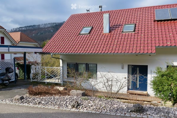 Grosszügiges 6.5-Zimmer-Einfamilienhaus in Grellingen 2