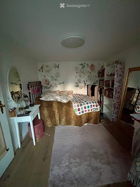 Charmante 3.5-Zimmer-Wohnung an ruhiger und zentraler Lage in Zürich-Höngg 12