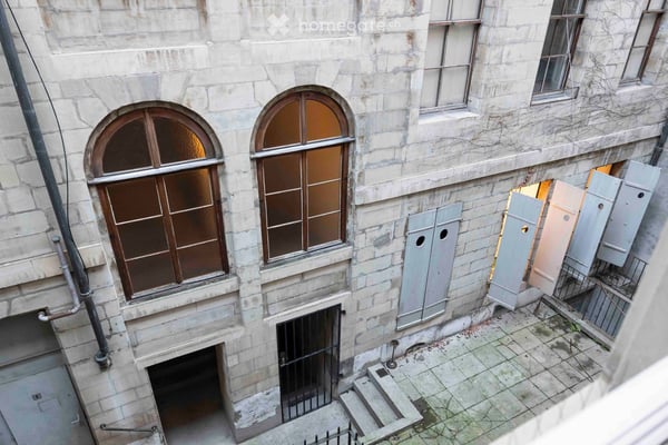 Magnifique Studio meublé en Vieille-Ville de Genève 9