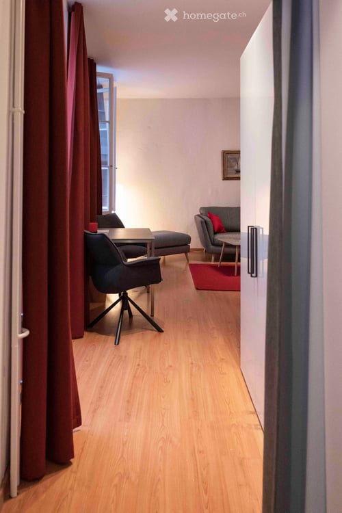 Magnifique Studio meublé en Vieille-Ville de Genève 2