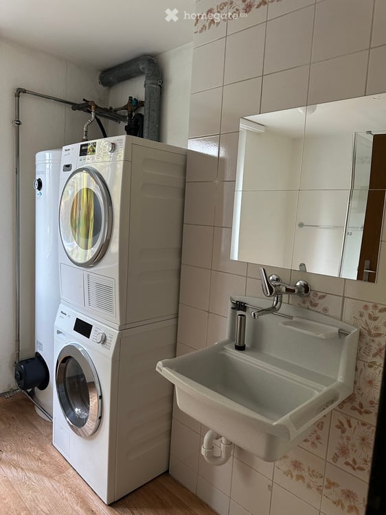 Attraktive 4.5-Zimmer-Eigentumswohnung in Wettingen inklusive Tiefgaragenplatz. 3