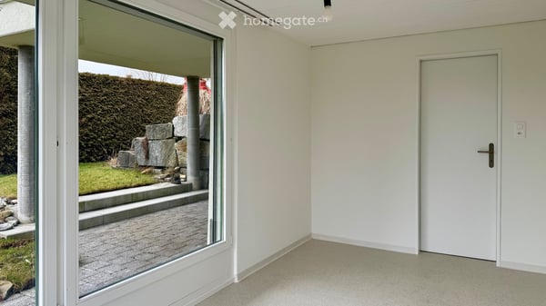 Moderne 3.5-Zi-Wohnung mit grosser Terrasse und in Seenähe von Rapperswil 12