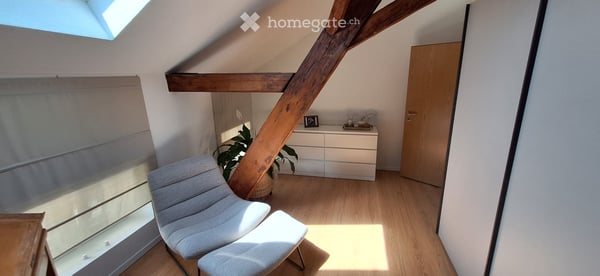 Nachmieter gesucht für charmante 3.5-Zimmer-Dachwohnung in Rothrist per 1. Oktober 2026 8