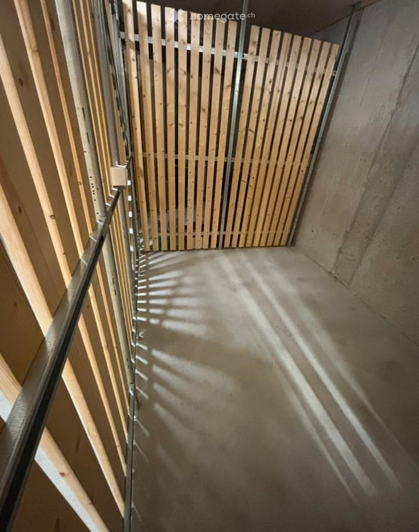 Moderne 3.5-Zimmer-Wohnung mit spitzen Lage 8