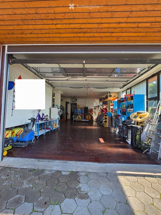 Gewerbe-/Industrieobjekt zur Miete an der Eistrasse 10A in Malters 2