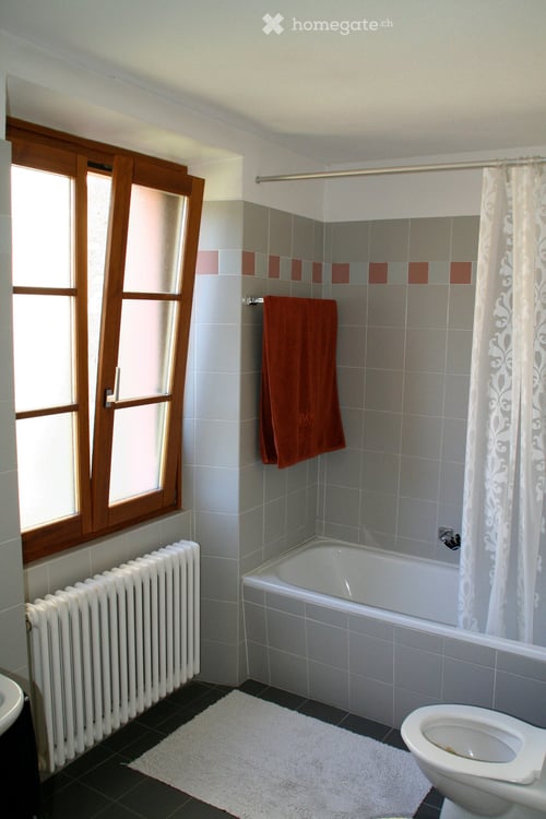 Affascinante casa storica in affitto a Bruzella – 9 locali con vista e charme ticinese 4