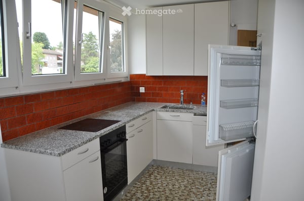 Helle 3-Zimmer-Wohnung mit Balkon und schöner Aussicht in Winterthur 4