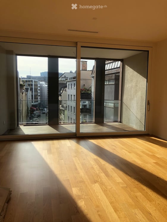 86 m² and covered balcony in the heart of Basel – Steinenberg 23 13
