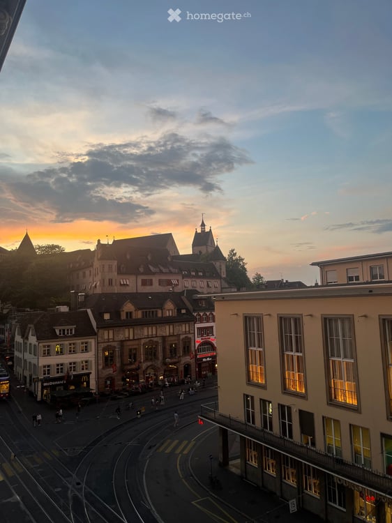 86 m² and covered balcony in the heart of Basel – Steinenberg 23 11
