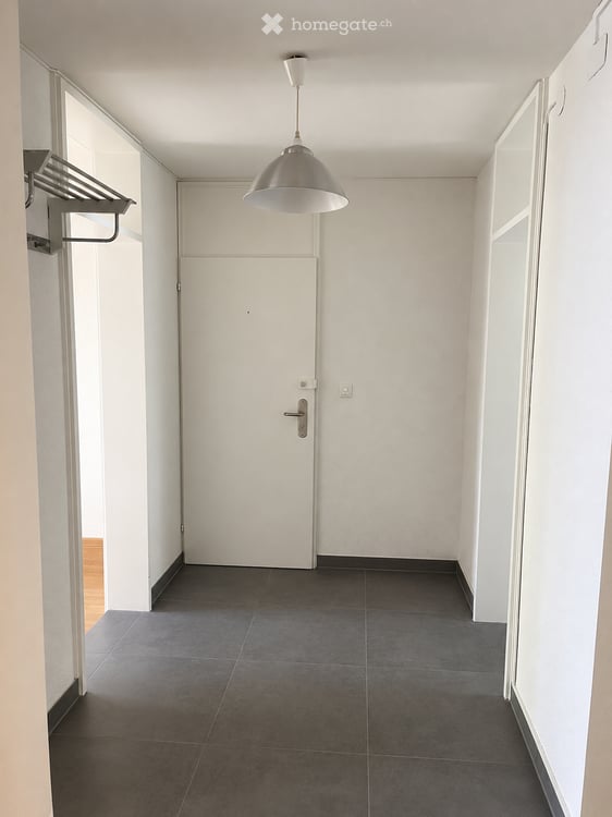Helle und gepflegte 5.5-Zimmer-Wohnung mit zwei Balkonen 15