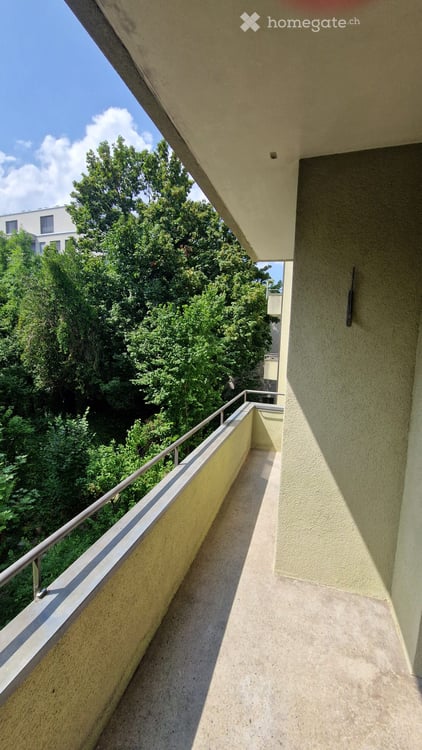 Nähe Bahnhof Wollishofen - renovierte 3-Zimmer-Wohnung 5