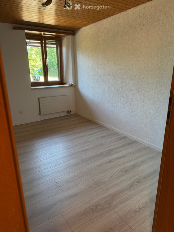 Helle 4.5-Zimmer-Wohnung mit Balkon in ruhiger Lage – Beggingen 6