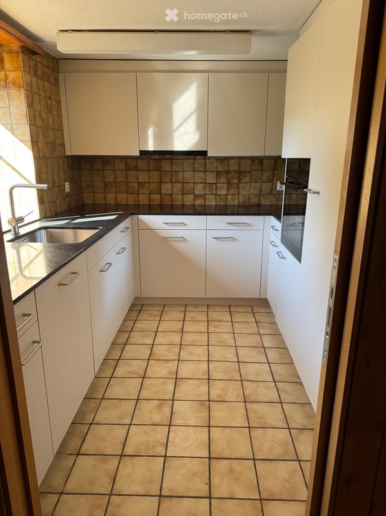 Helle 4.5-Zimmer-Wohnung mit Balkon in ruhiger Lage – Beggingen 3