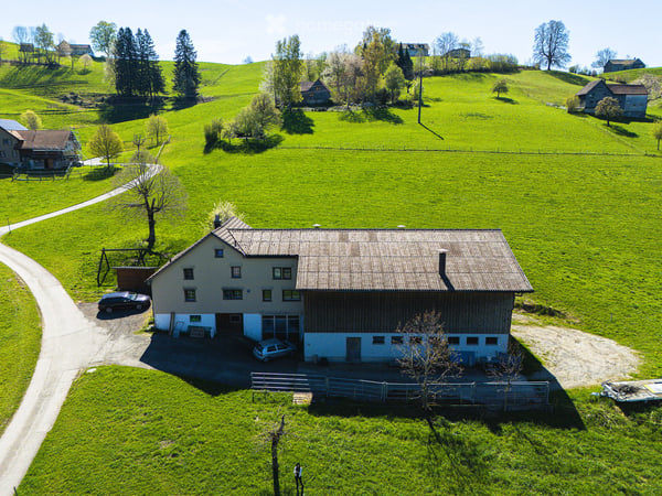 Einzigartiges Bauernhaus in Teufen 3