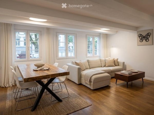 A Rare Opportunity – Elegant 5.5-Room Family Home Only 20 Metres from Lake Zug 5