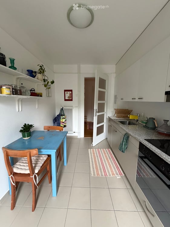 Charmant appartement de 2.5 pièces avec 2 balcons – Avenue de Montchoisi, Lausanne 2