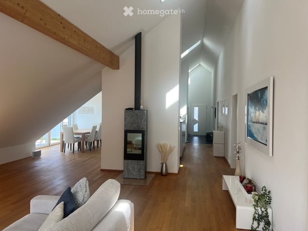 4.5-Zimmer-Dachgeschosswohnung in Oberwil-Lieli 2