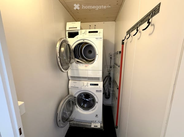 Charmante 2.5-Zimmer-Dachgeschosswohnung in Münsingen – sofort verfügbar! 5