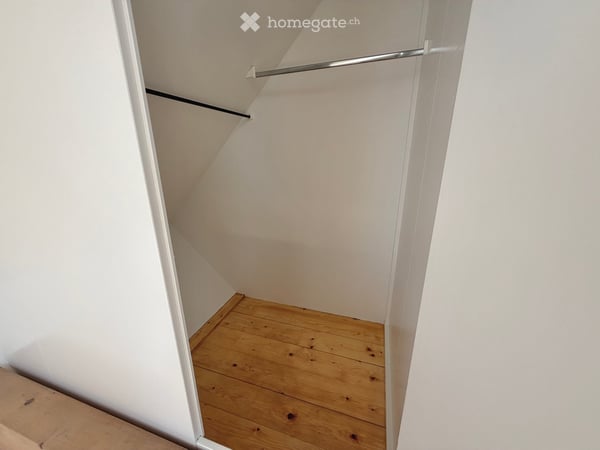 Charmante 2.5-Zimmer-Dachgeschosswohnung in Münsingen – sofort verfügbar! 11