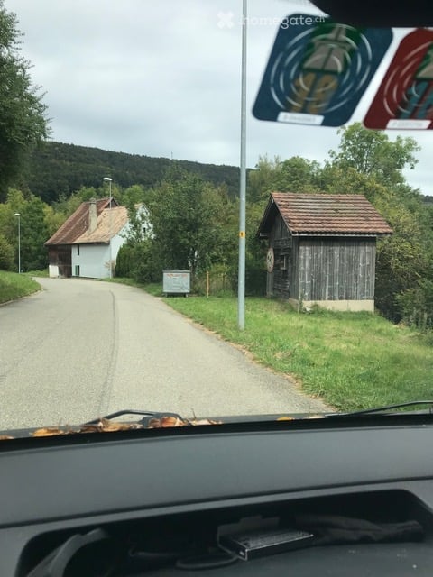 Liebhaberobjekt direkt am Bach mit grossem Garten, Scheune und eigenem Badeplatz 7