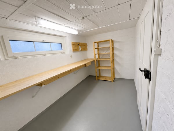 Exklusives 5.5-Zimmer-Einfamilienhaus mit traumhaftem Garten – nur 2 Gehminuten zum Bahnhof Uster 28