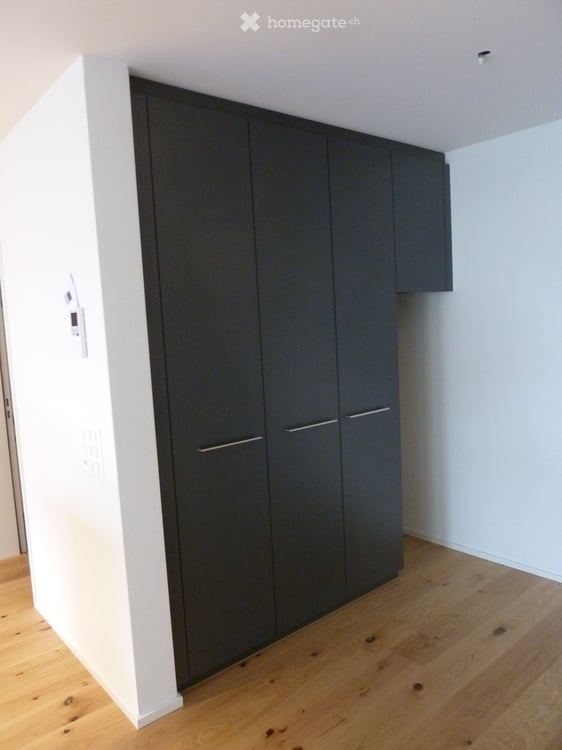 Traumhaftes Wohnen in der «Residenz Milan» – Moderne 3.5-Zimmer-Wohnung mit XXL-Loggia 10