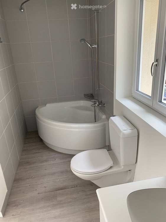 Charmante 1.5-Zimmer-Attikawohnung an der Zwinglistrasse 34, Zürich 8004 6