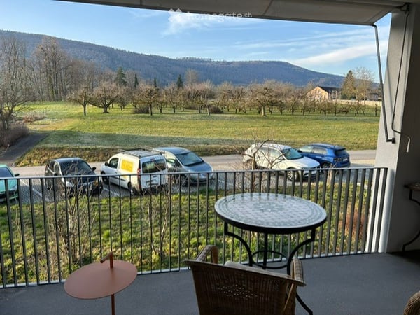 Helle und ruhige 3.5-Zimmer-Terrassenwohnung am Klosterplatz in Mariastein