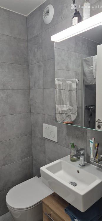 REPRISE DE BAIL - Appartement 5.5 pièces lumineux avec balcons à Nyon 6