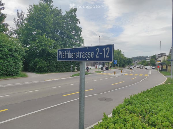 Einstellhallenplatz in Uster – Pfäffikerstrasse 2 6
