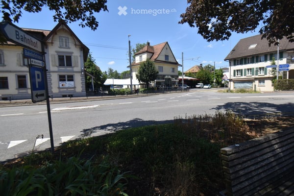 Grosszügige 5.5-Zimmer-Wohnung in Oberentfelden – Gemütliche sonnige Terrasse