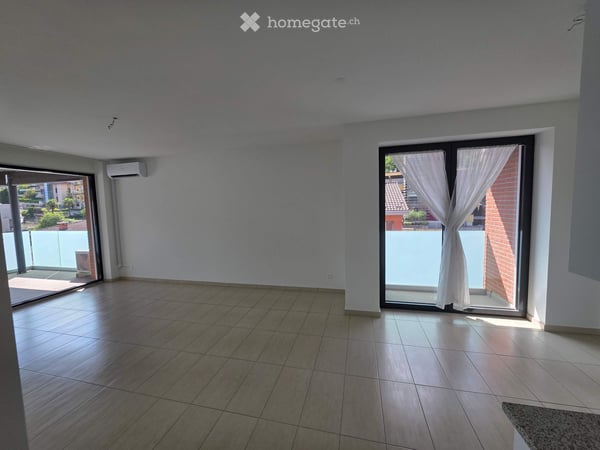 Luminoso appartamento di 3 locali a Lugano – Via Canvetto 1
