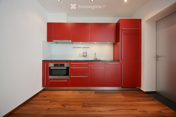 Helle 1.5-Zimmer-Erstwohnung ( 31/2 Zimmer Wohnung plus Studio mit separatem Eingang ) 4