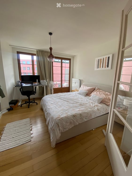 Charming 1-Room Apartment with Balcony and Beautiful Views in Basel 4