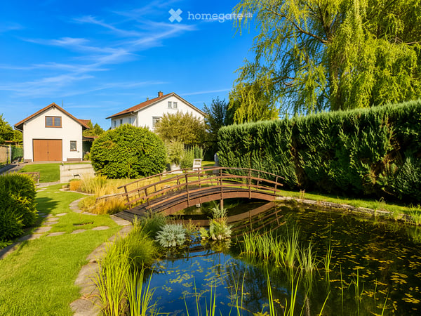 Seltene Gelegenheit nahe Schaffhausen: Bungalow mit Wohnstudio und Indoor-Pool-Potenzial 3