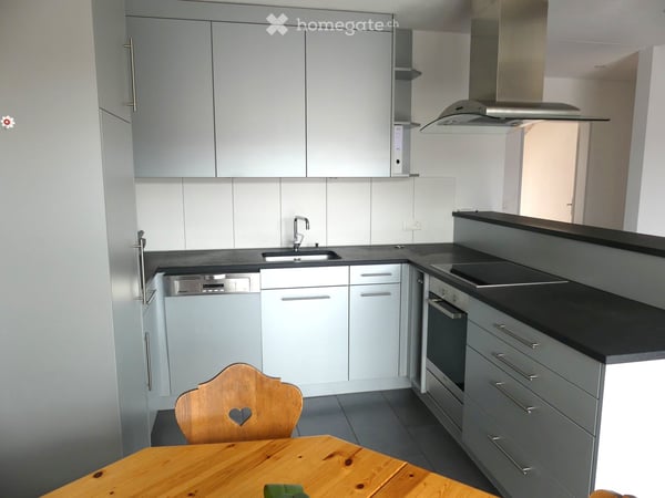 Mehr Platz als erwartet: 2½-Zimmer-Wohnung mit 2 Balkonen & ausgebautem Reduit (16 m²) 6