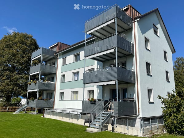 Zentrale gelegene schöne Wohnung in Kleinandelfingen