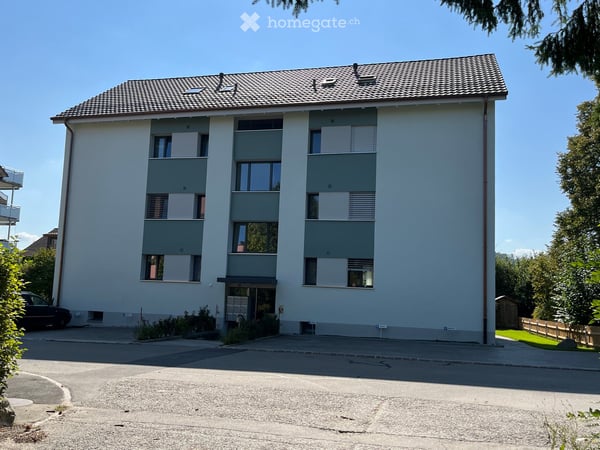 Zentrale gelegene schöne Wohnung in Kleinandelfingen 2