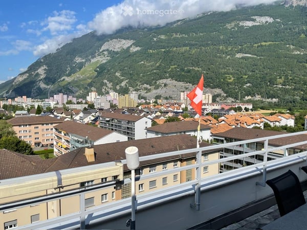Charmante 8.5-Zimmer-Dachwohnung mit Panoramablick in Chur 5