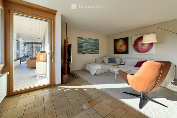 Sonnige 146m2 Wohnung in Effingen 2