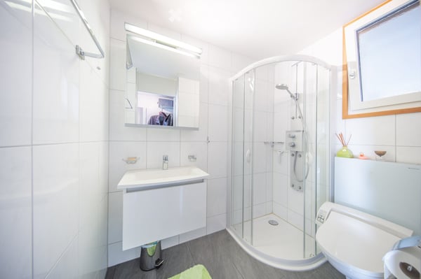 Sonnige 4½-Zimmer-Maisonettewohnung mit See- und Bergsicht in Gersau 4